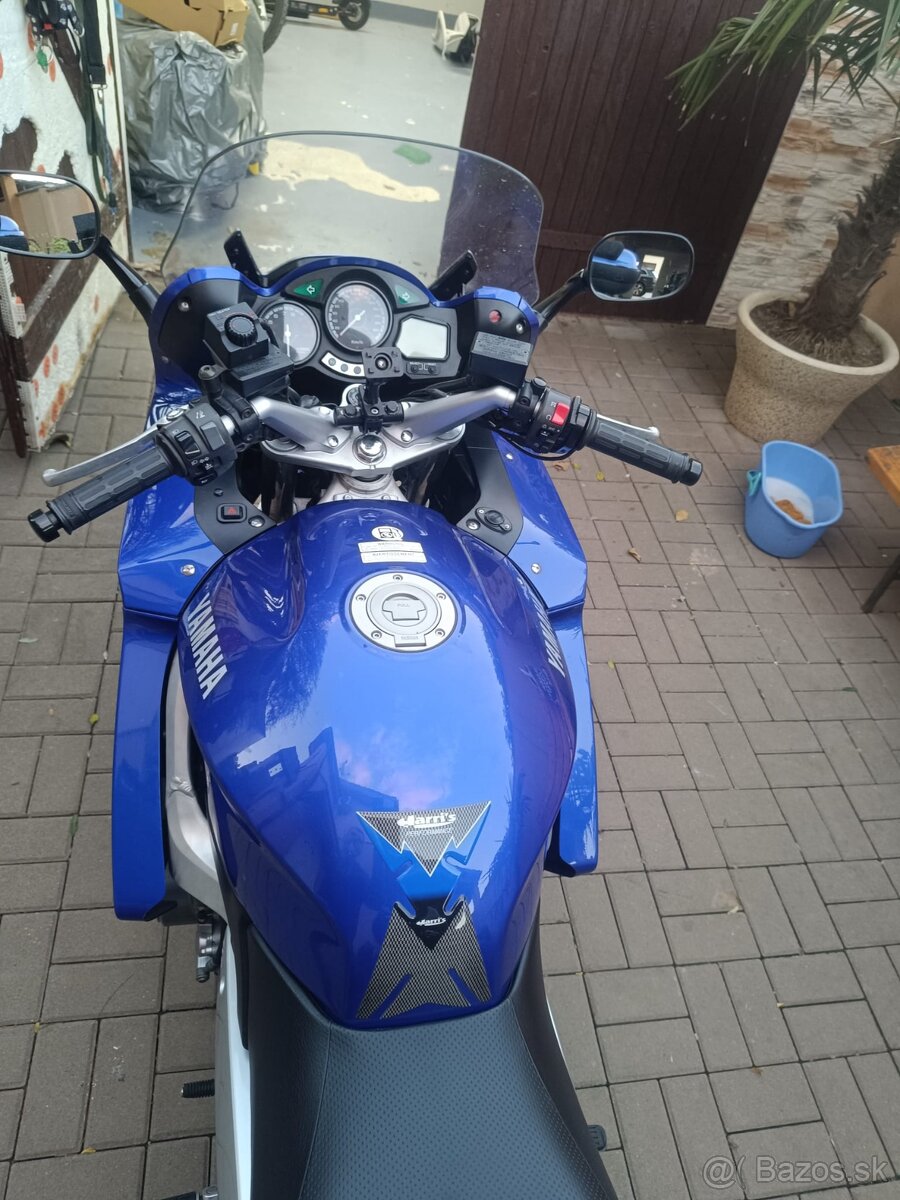 Yamaha FJR1300 - 5