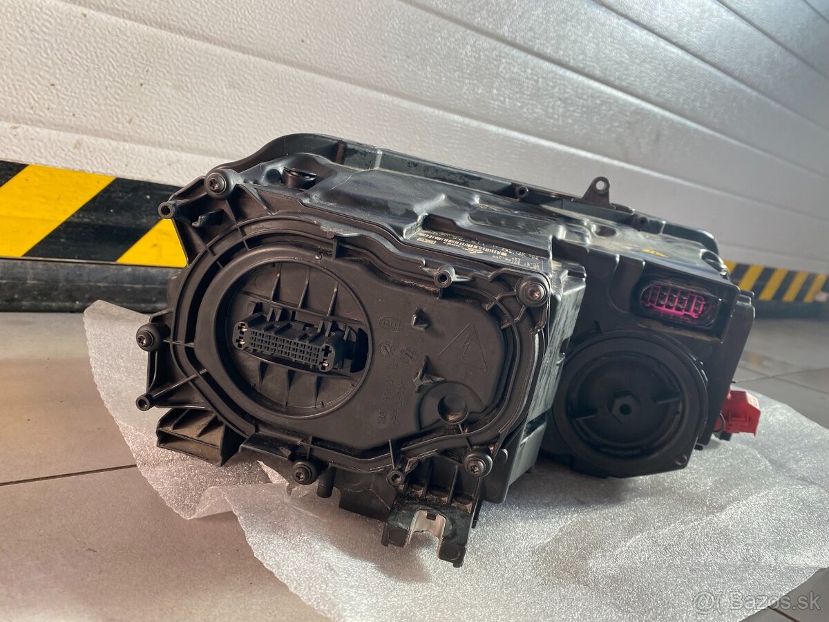 Audi A8 D4 - Lavé predné svetlo Matrix, OE 4H0941783 - 5