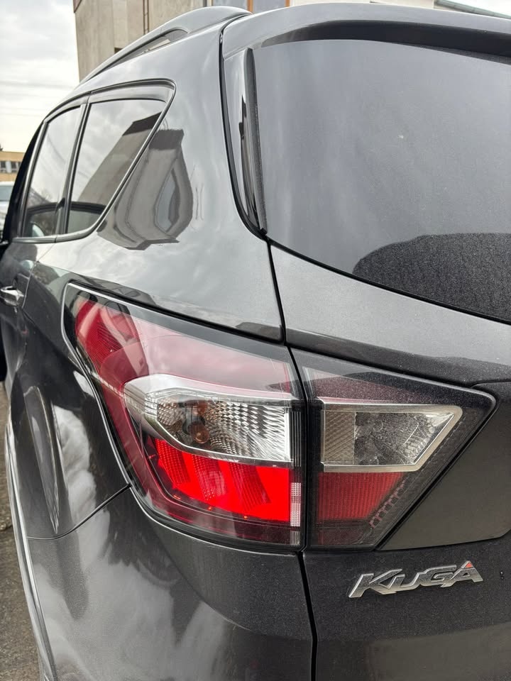Ford Kuga ST Line - 5