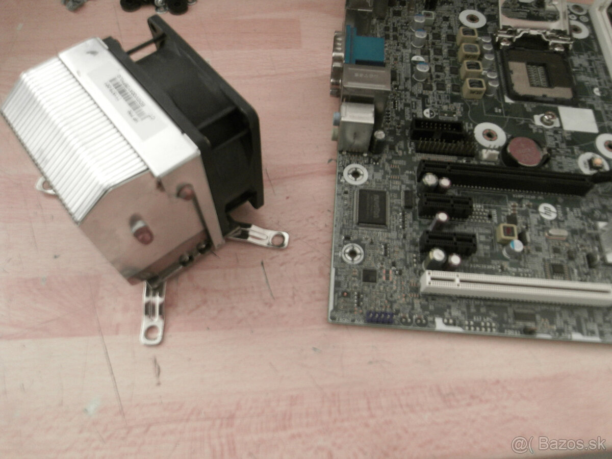 1150 doska HP+chladic+xeon 1220 v3 - 5