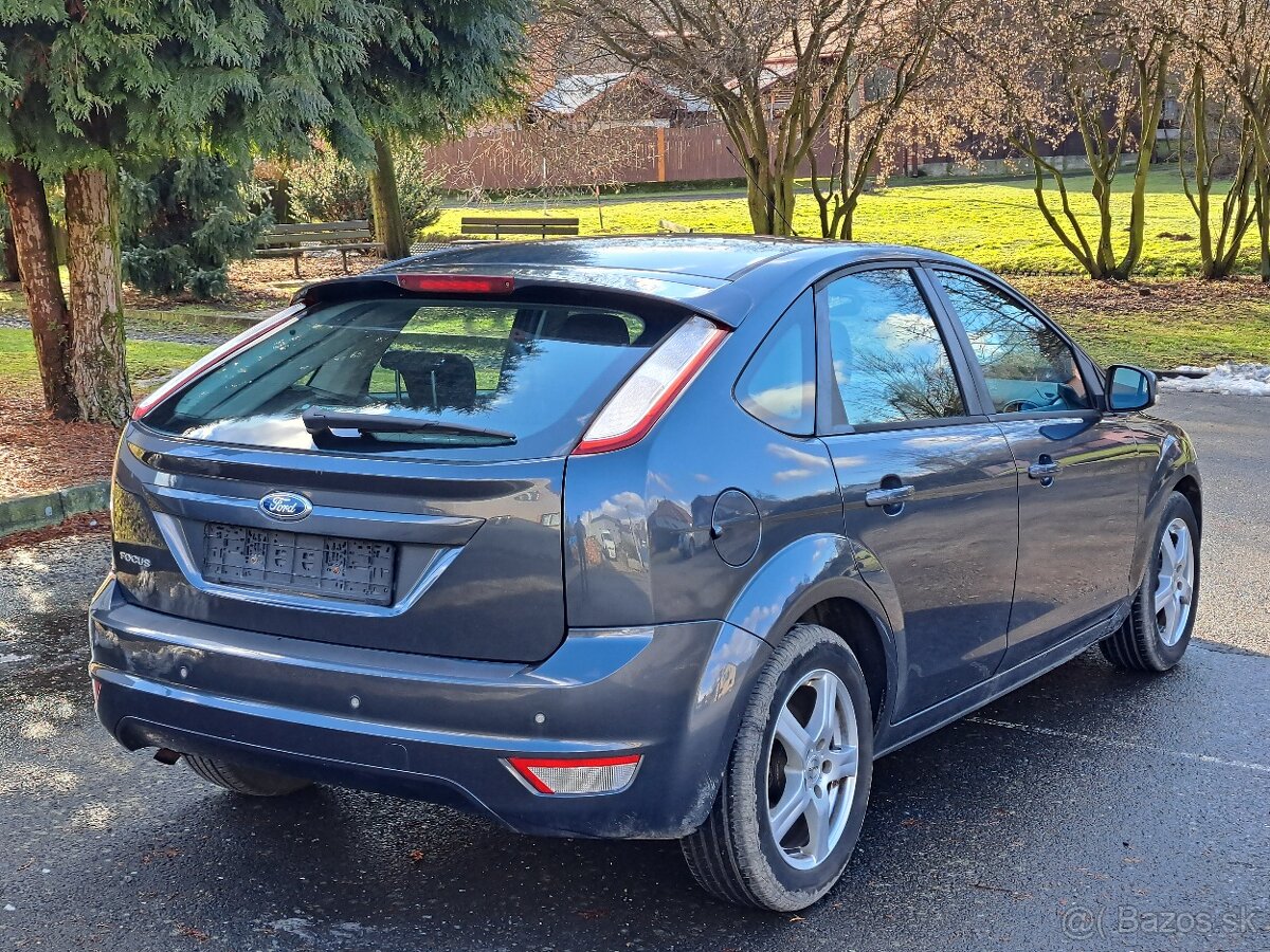 Ford Focus 1.8 16V duratec 92kw,r.v.2010 - 5
