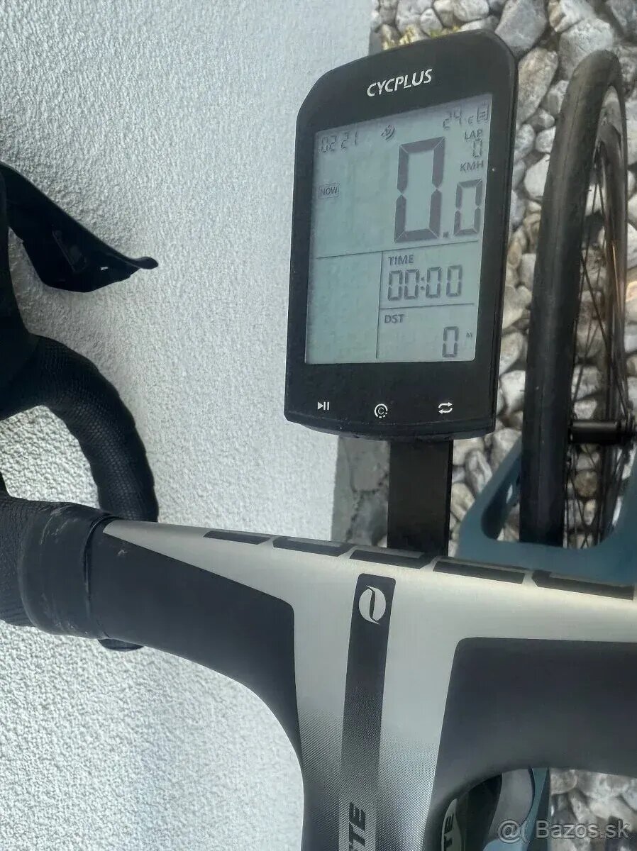 Carbonový Cestný Bicykel UCI - 5