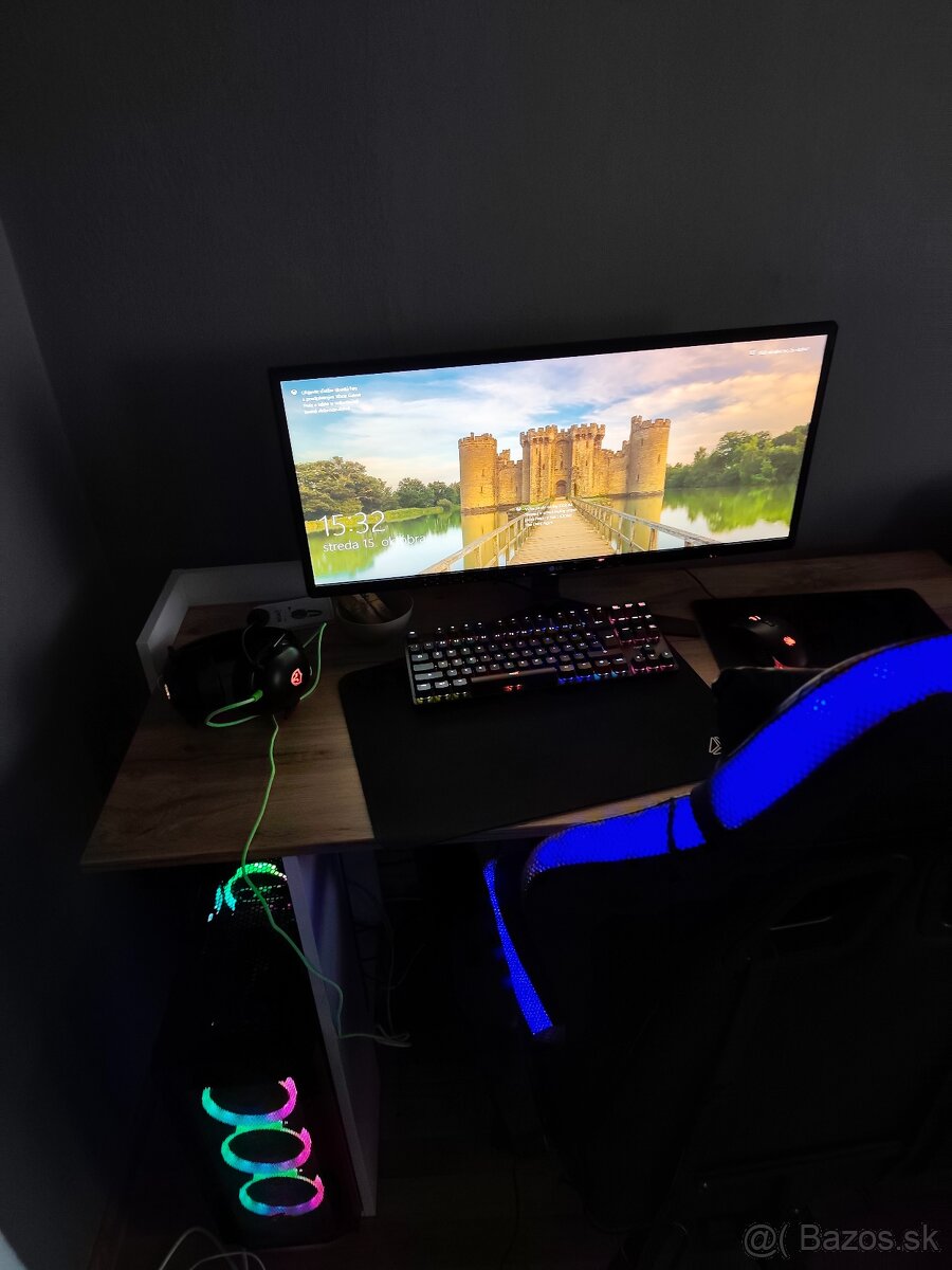 PC gaming setup - 5