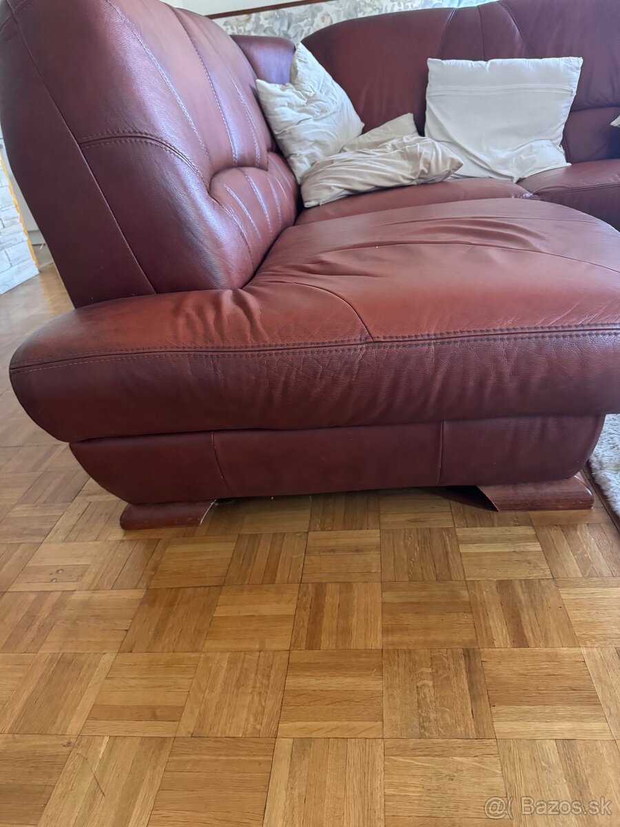 Kožená mohutná sedačka - 5