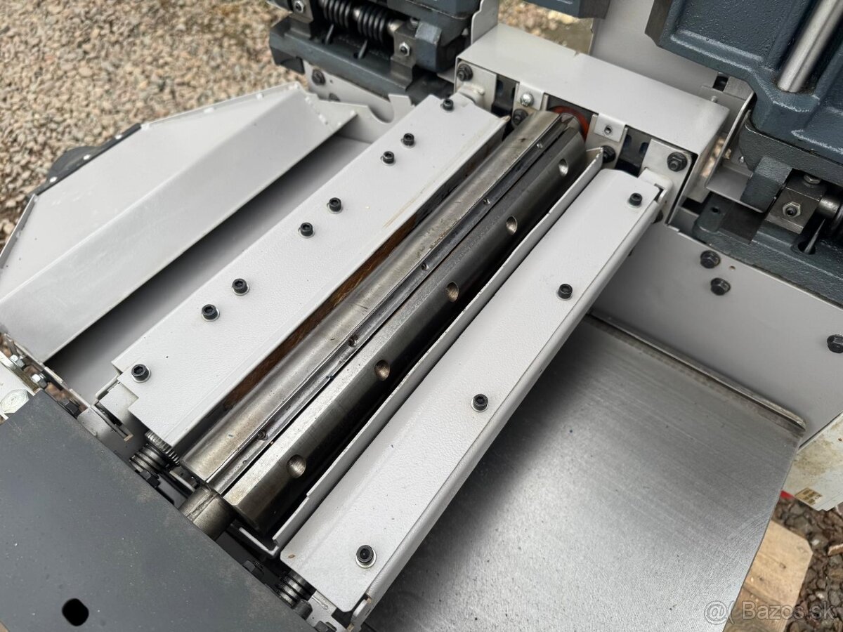 Srovnávačka s protahem HAMMER A3 41 - 5