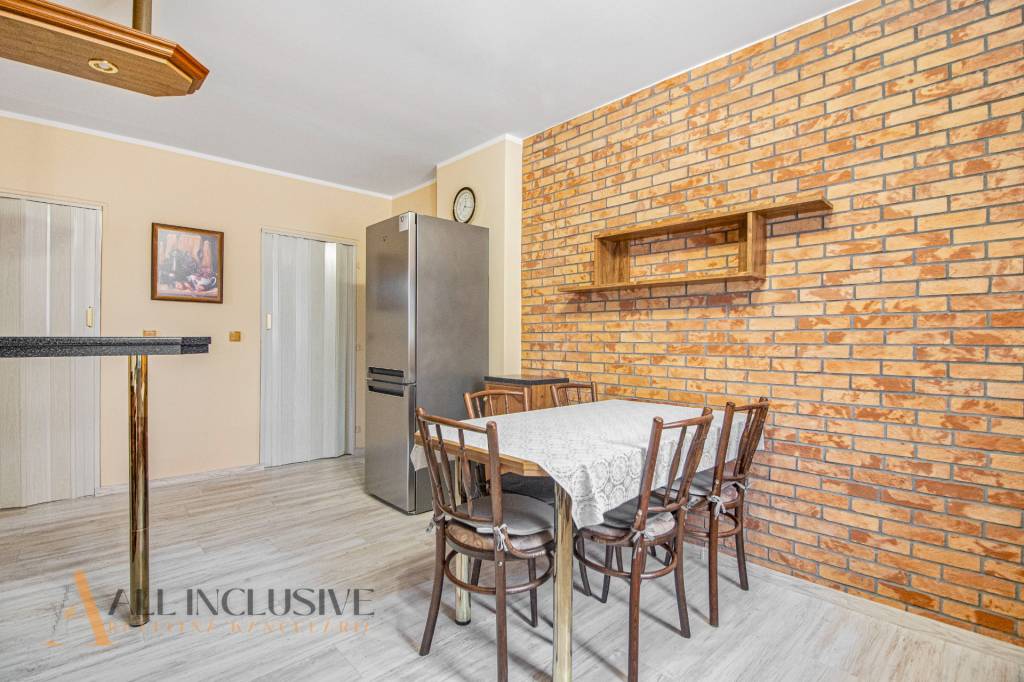 ALL INCLUSIVE | NA PREDAJ POSCHODOVÝ 5-IZBOVÝ RD S PIVNICOU, - 5