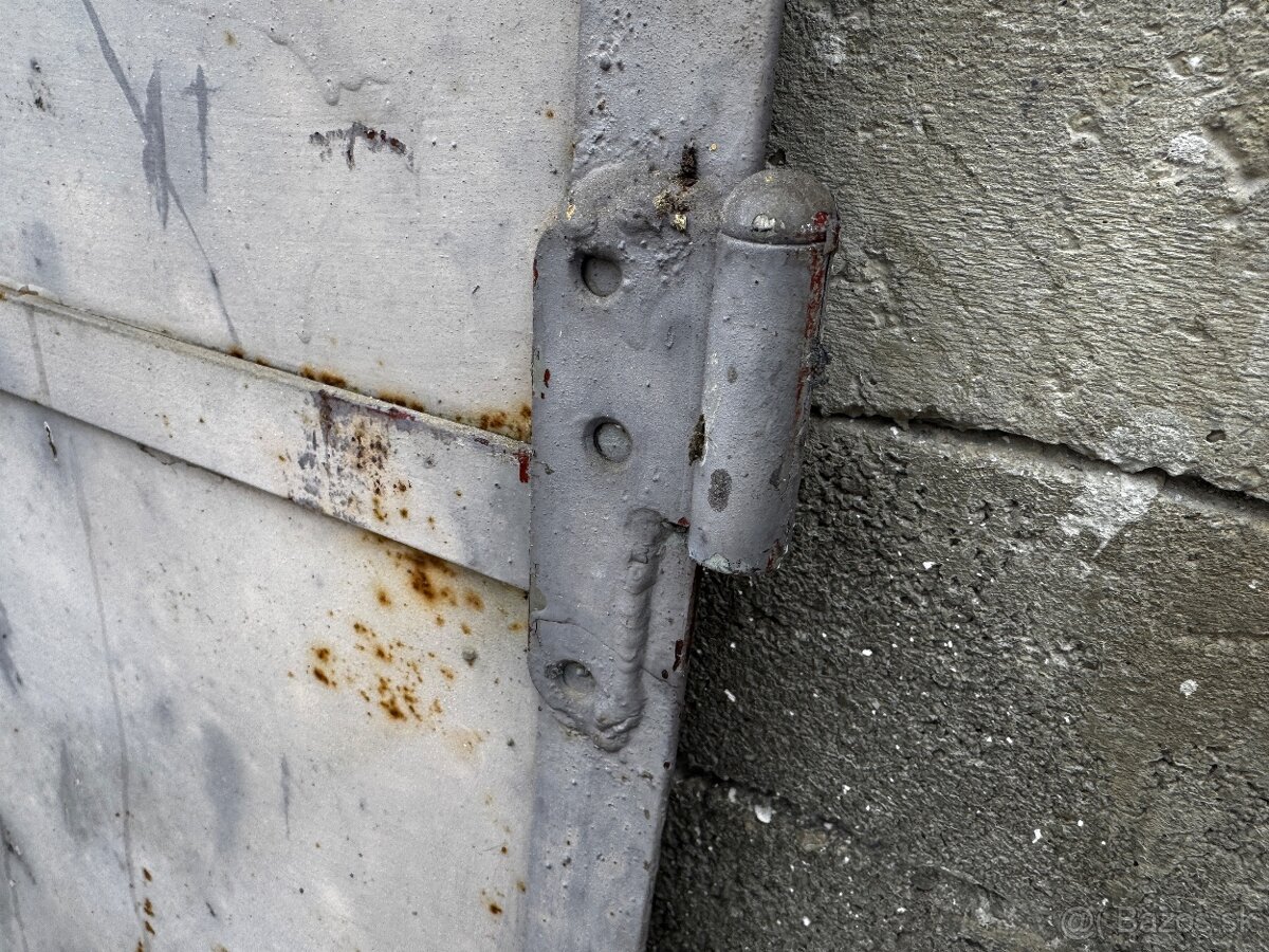 Plechova brana / dvere - 5