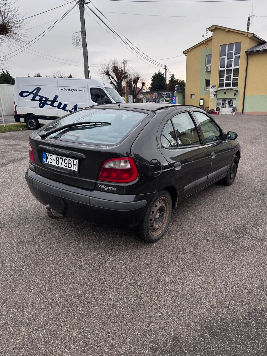 Renault Megane 1.6 16v - 5
