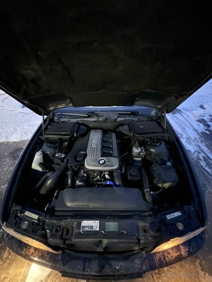 BMW E39 525D - 5