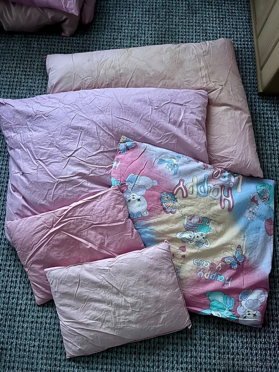 Paplóny a vankúše s perím - 5