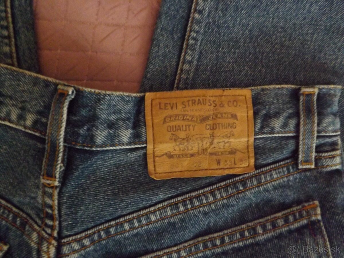 LEVI STRAUS & CO Orginal - 5