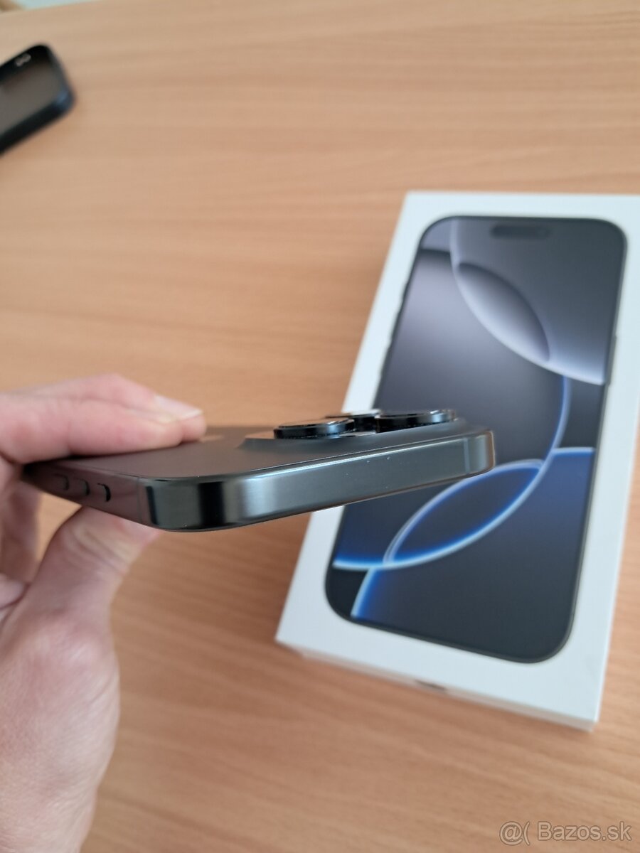 Apple iPhone 16 Pro, 128 GB, Black - 5