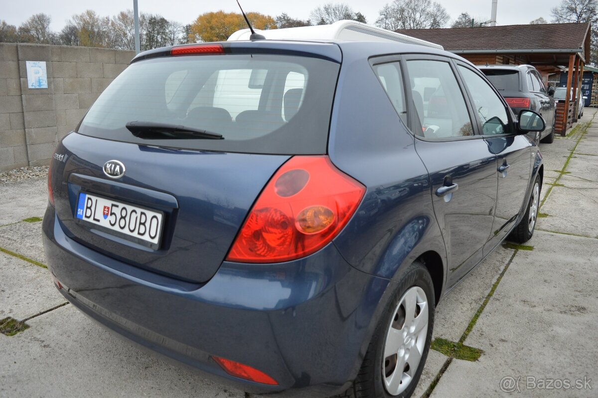 Kia Ceed 1,6CRDi 85kW EX Slovenské STK 6/2027 klíma - 5