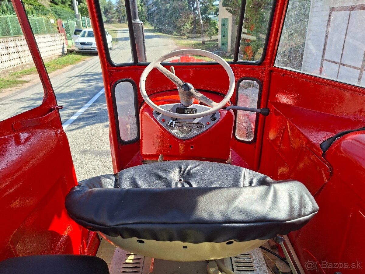 Zetor 4011 + príves - 5