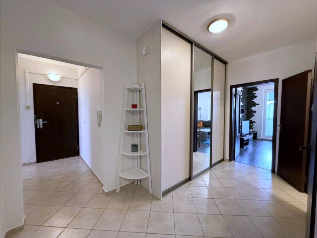 Útulný byt s loggiou a klimatizáciou, Rovniankova.Províziu n - 5