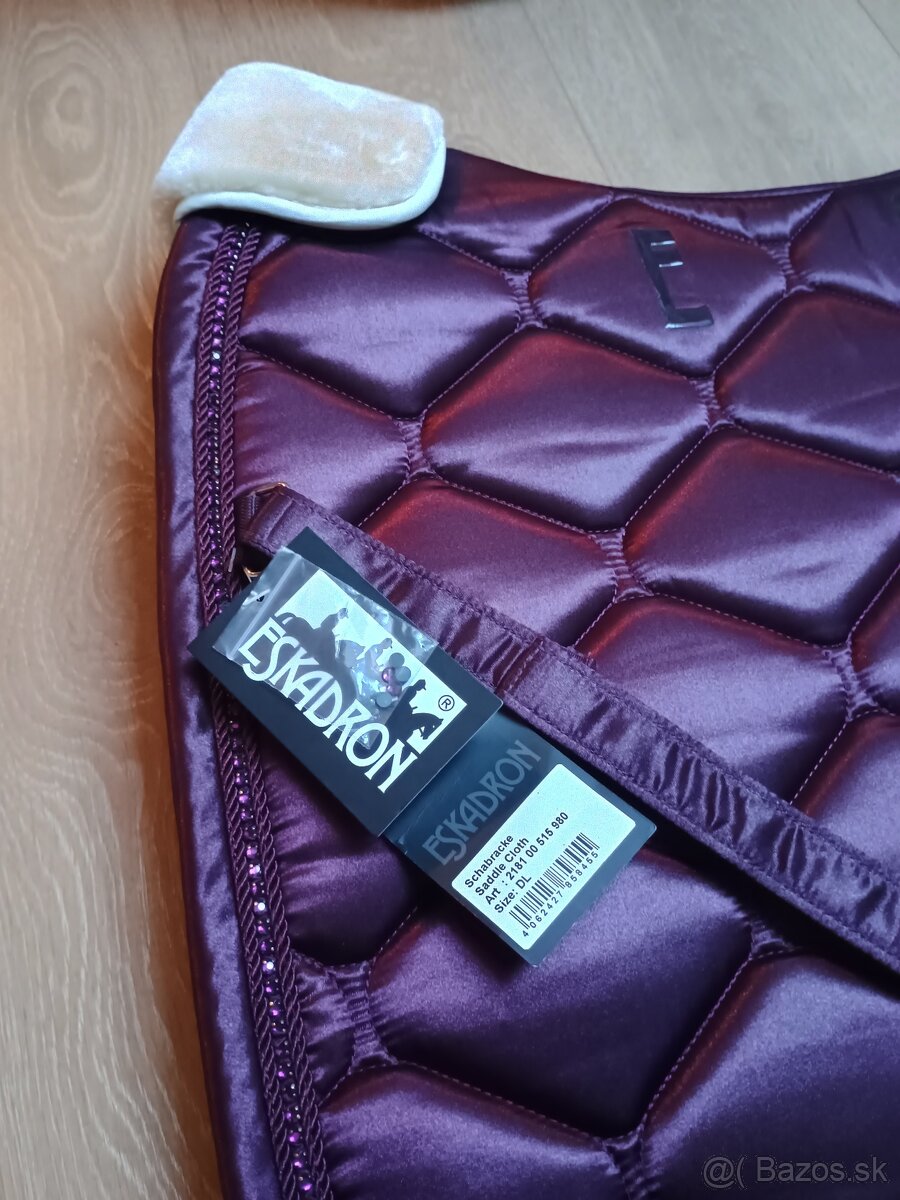 Prodám novou podsedlovou dečku Eskadron - 5