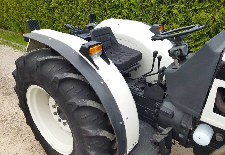 Predám traktor Lamborghini 684 DTF 4x4, 1985, 68 HP - 5