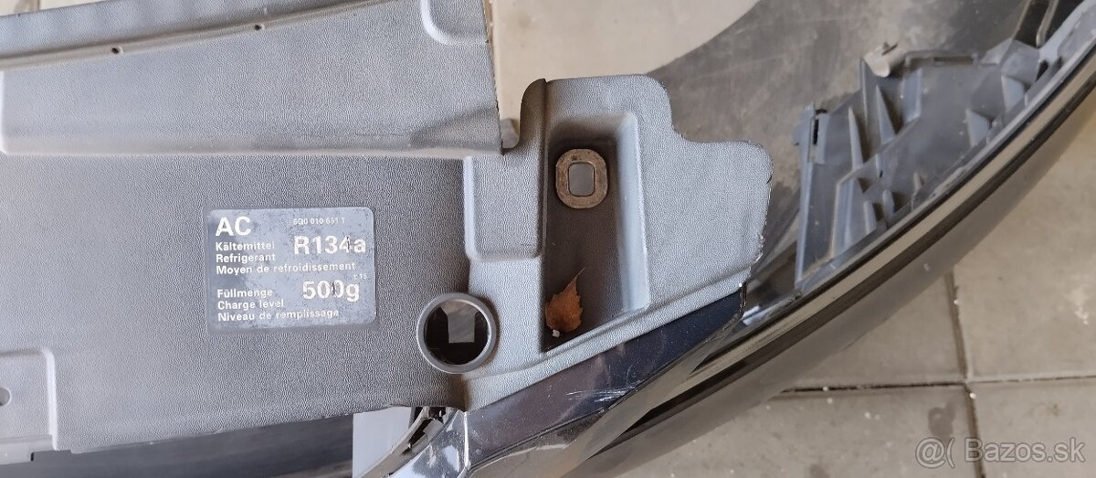 Seat Exeo přední nárazník - 5