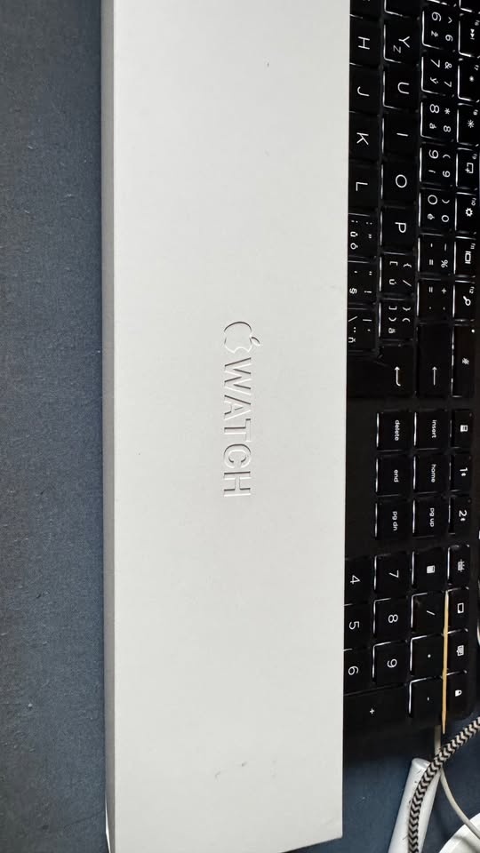 Apple Watch 8, 45mm - 5