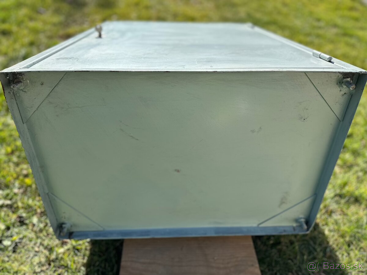 Plechova skrinka - 5