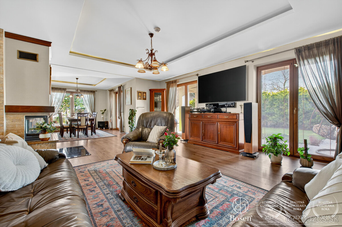 BOSEN | Rodinná vila s bazénom a jacuzzi - 5