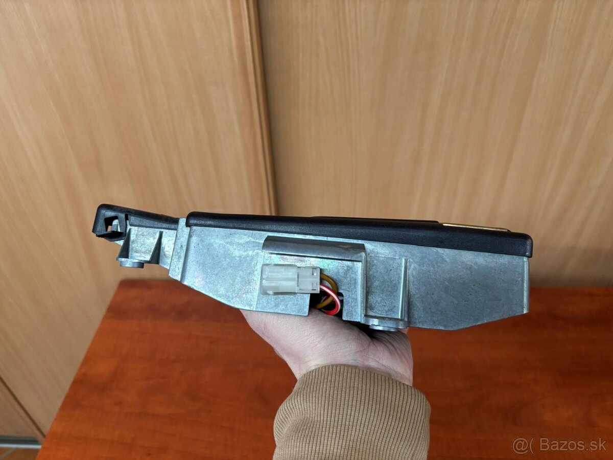 BMW E46 Cabrio Kabriolet motorček na ovládanie strechy - 5