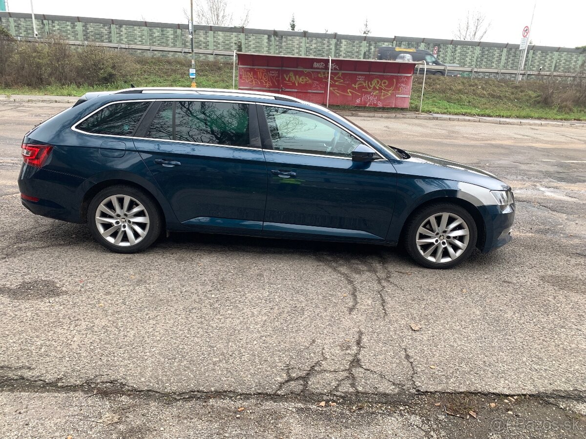 Škoda superb - 5