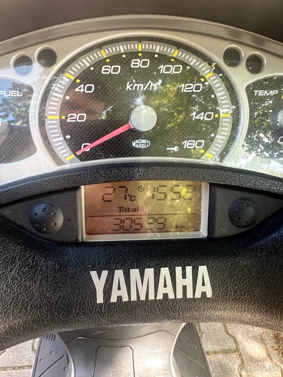 Yamaha XMAX 250i - 5