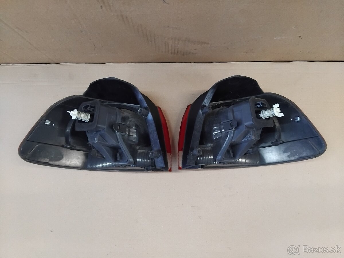 zadné svetlá VW Golf 6 - 5