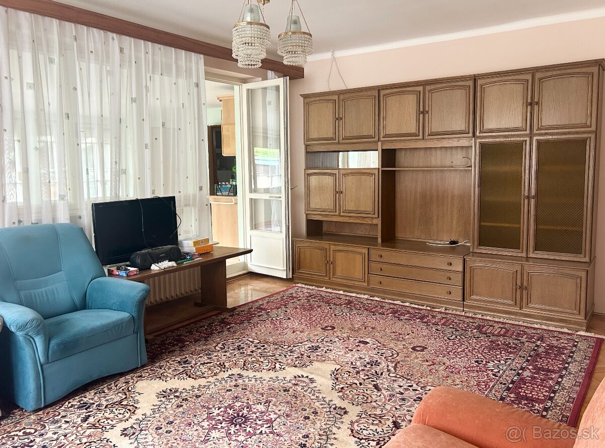 RFReality ponúka rod.dom v tichej lokalite - blízko centra - 5