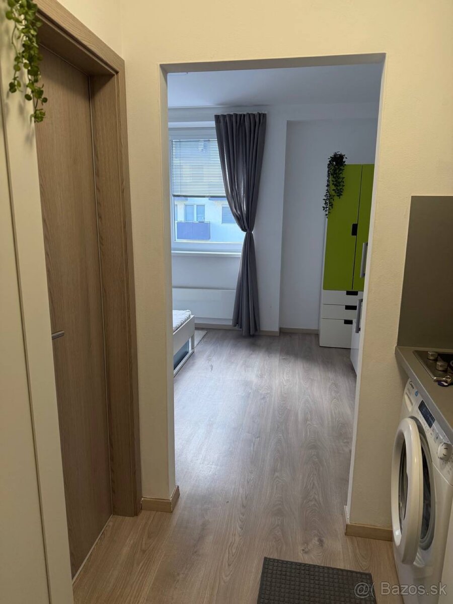 Garsónka v novostavbe - 5