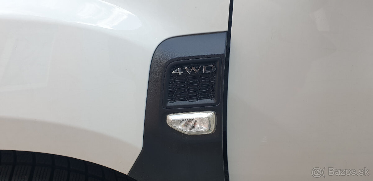Predám DACIA DUSTER 4x4, 1,3 Tce 110kW - 5