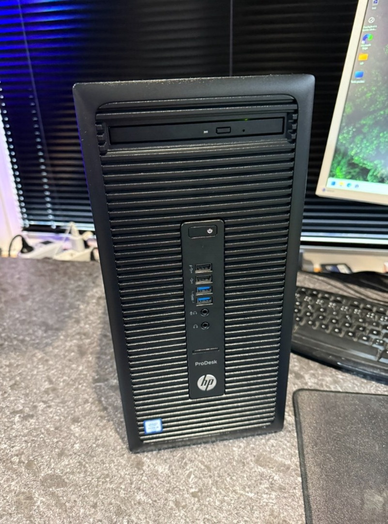 Počítač i3-6100 / RX 560 4GB / 8GB / SSD + HDD - 5