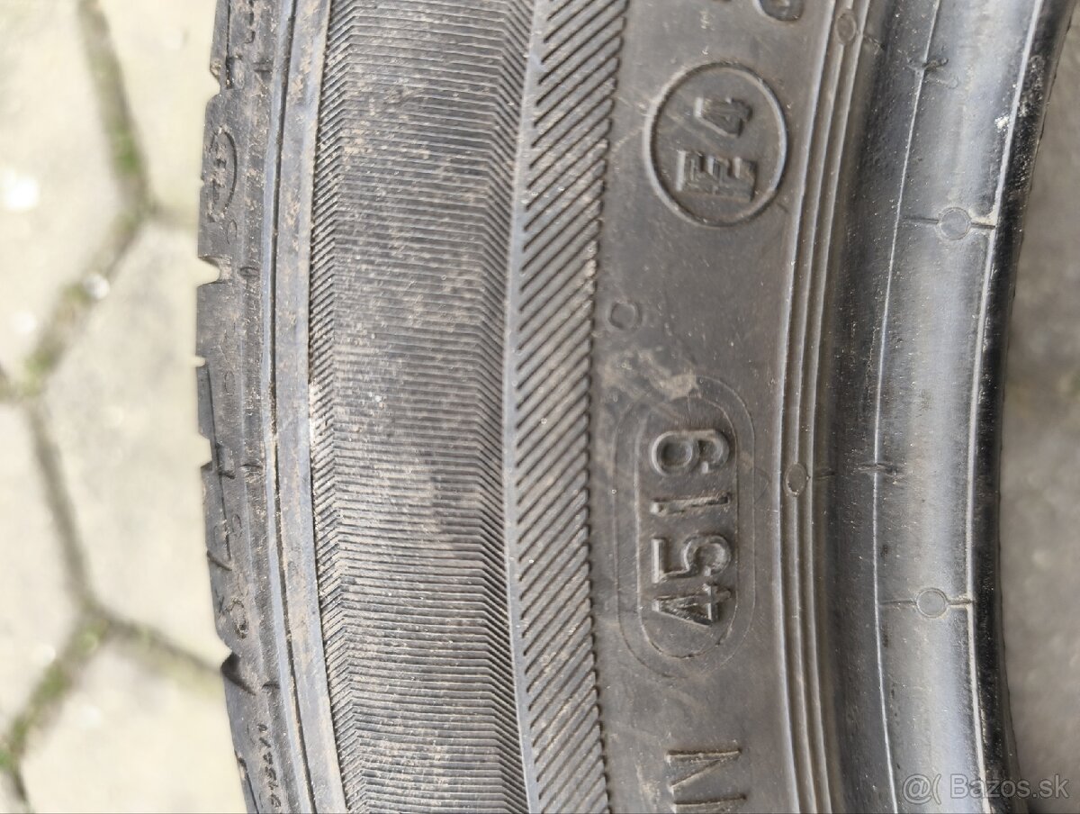 Pneu Barum 195/50r15 - 5