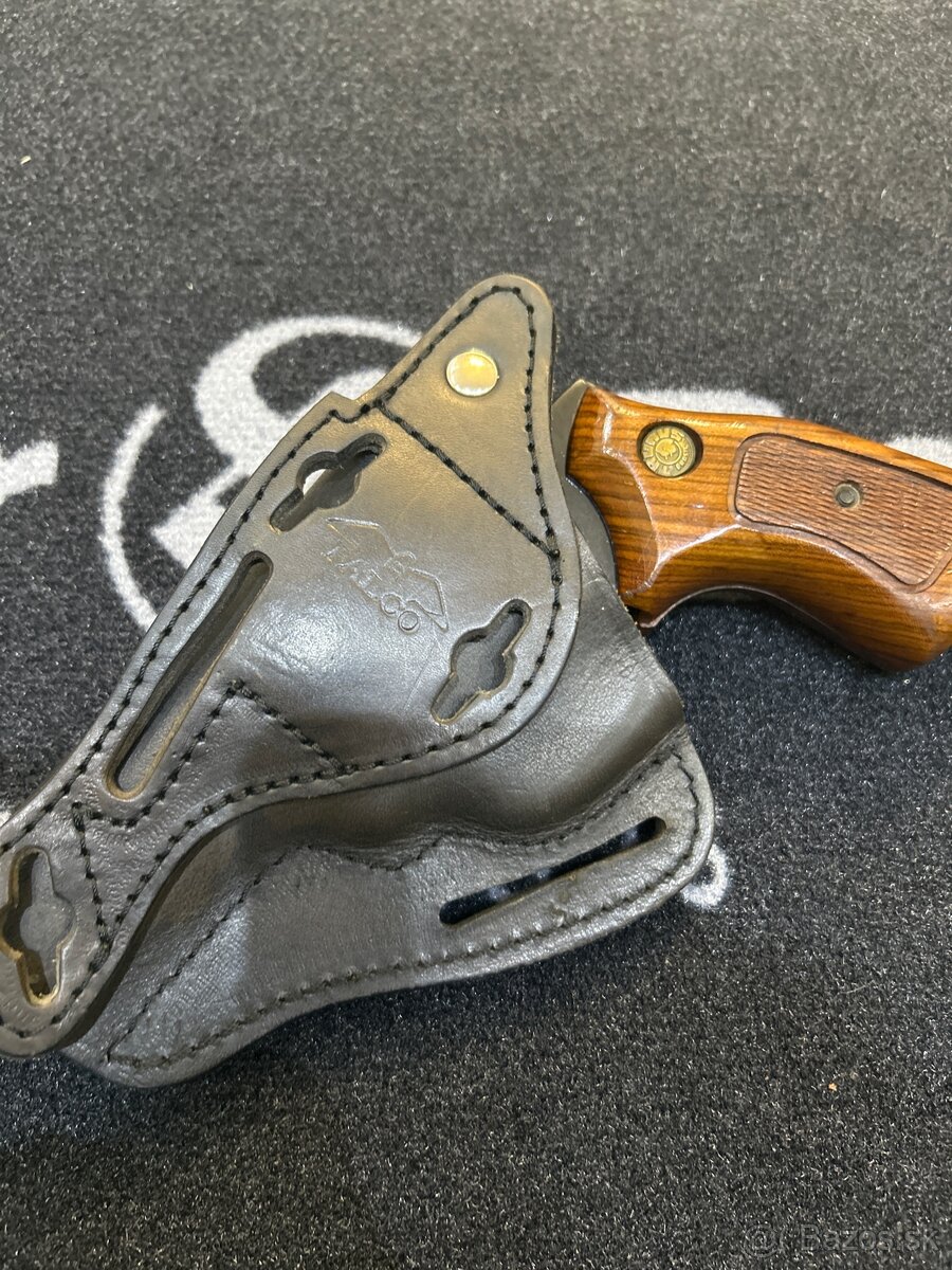 Taurus Brasil .38 Špeciál - 5