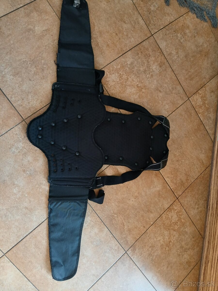 Chránič chrbta Axo - 5