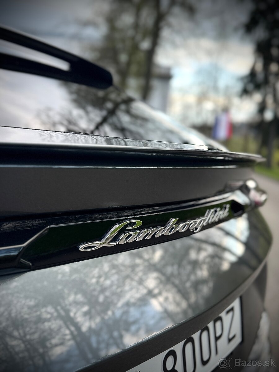 LAMBORGHINI URUS 4.0 V8 - 5