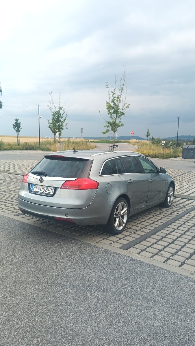 Opel Insignia Sport Tourer - 5
