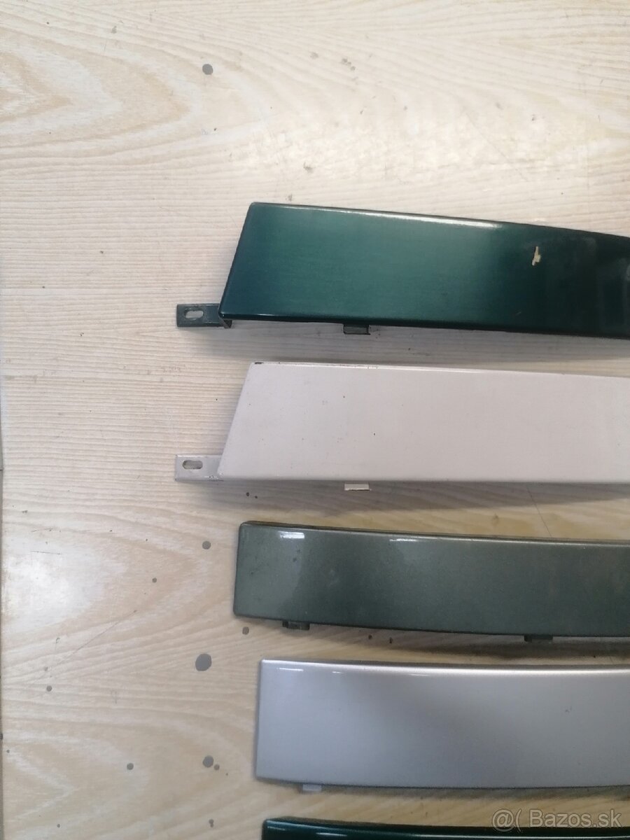 Listy pod zad. Svetlá Octavia1 - 5