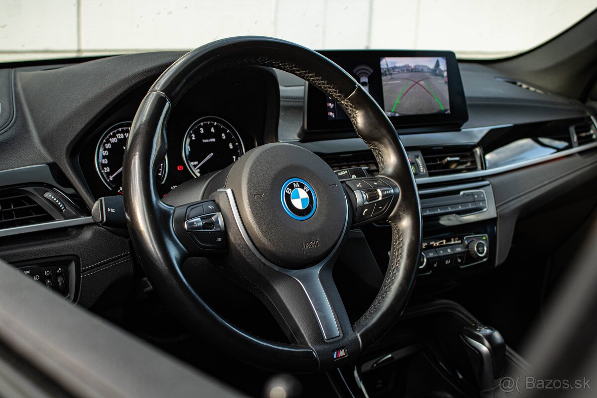 BMW X1 xDrive25e Koža, Servis BMW - 5