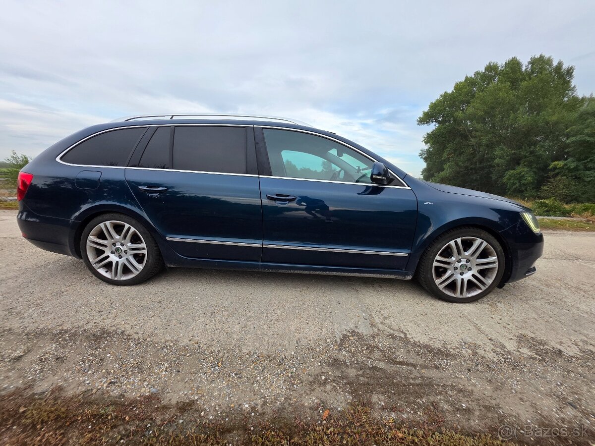 ŠKODA SUPERB 2FL COMBI L&K 2.0TDI DSG - 5