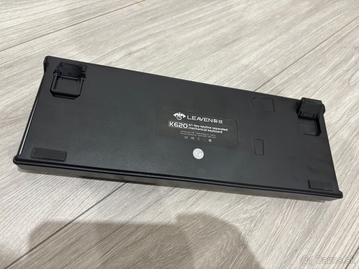 Herná klávesnica 61% - 5