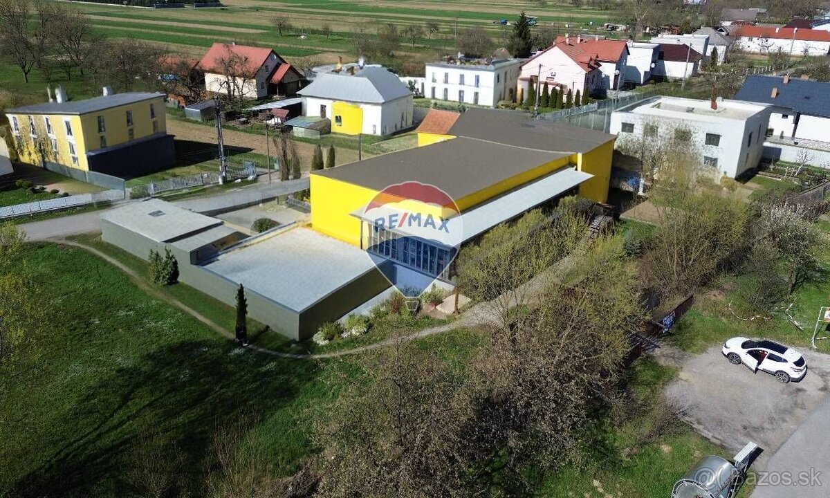 Zrekonštruovaná 2 podlažná obchodná budova, 1200m2, Dlhé nad - 5