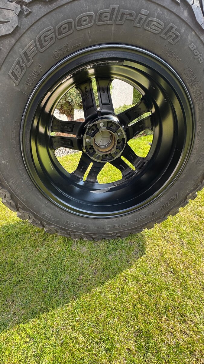 Komplety R18 M+S - 5