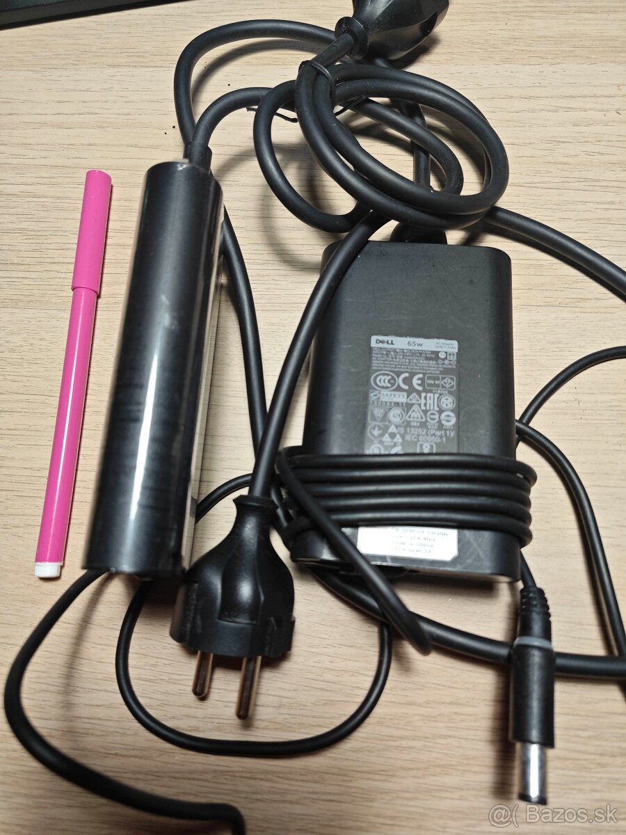 Dell cestovný adapter a dokovacia stanica - 5