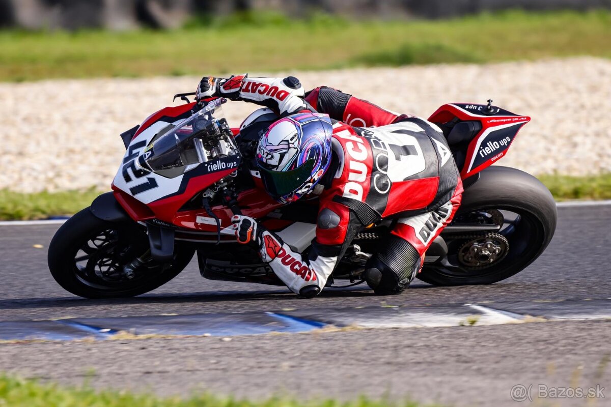 Ducati Panigale V4S 2022/12 - 5