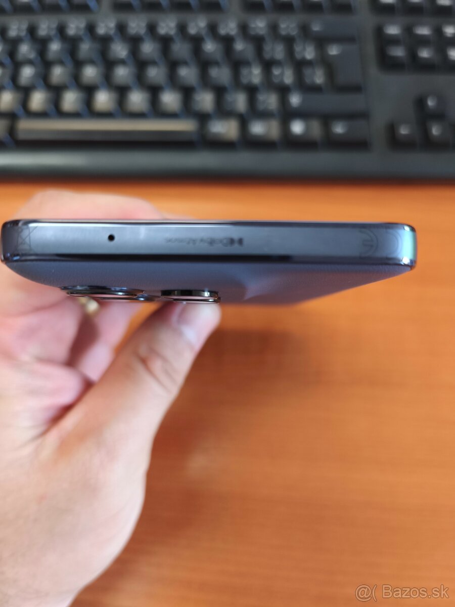 Predam Motorolu Edge 50 neo 8/256 gb, seda - 5