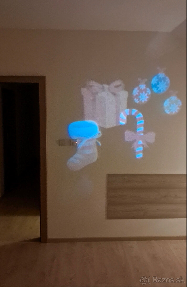 vianocny led projektor - 5