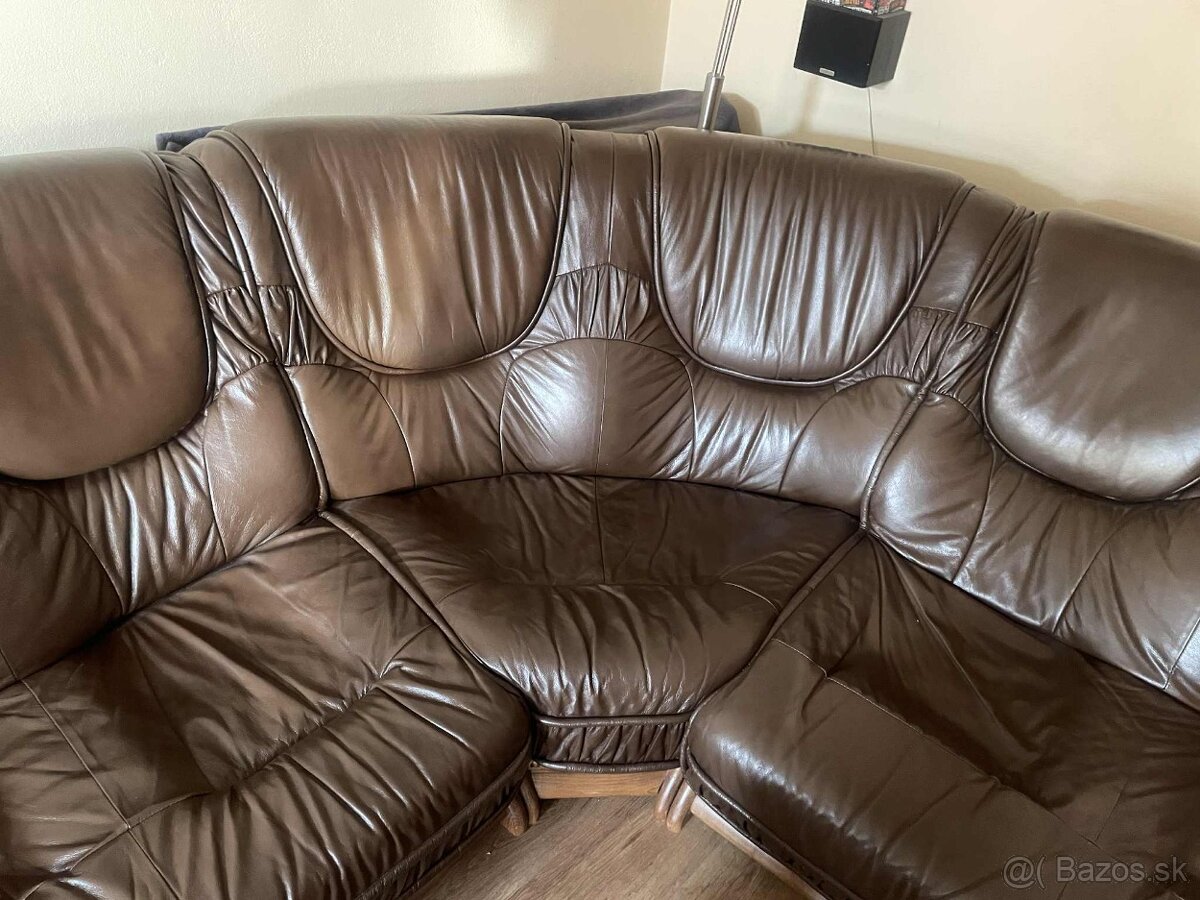 Predám sedačku a stôl - 5