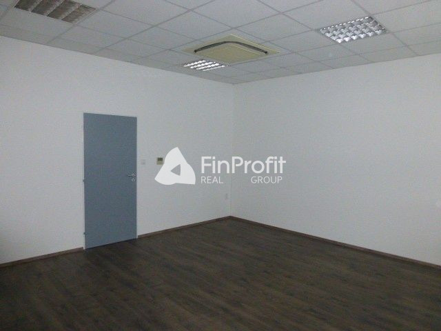 Kancelárske priestory s umývadlom - od 15 m2, Račianska ul. - 5